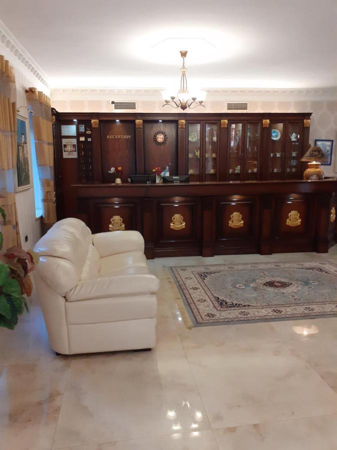 Hotel Guri Elbasan Exteriér fotografie