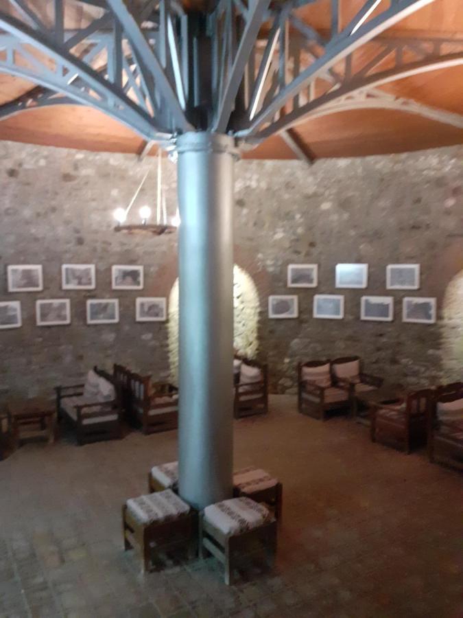 Hotel Guri Elbasan Exteriér fotografie