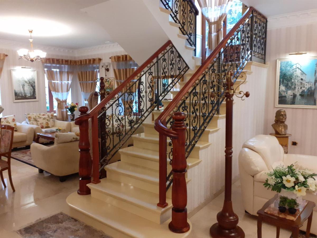 Hotel Guri Elbasan Exteriér fotografie