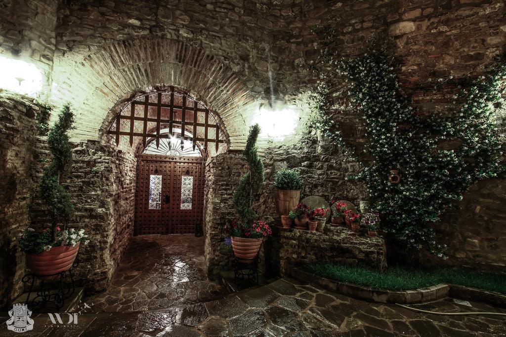 Hotel Guri Elbasan Exteriér fotografie